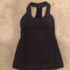 Lululemon tank